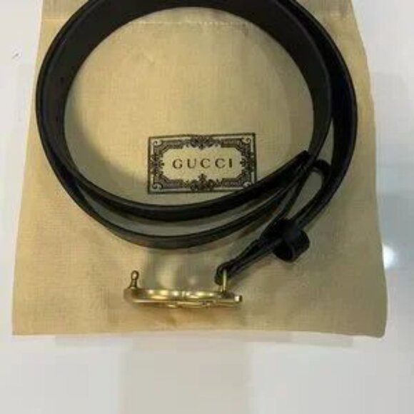GUCCI Women's GG Marmont Gold Buckle Leather Black Belt - Picture 2 of 5